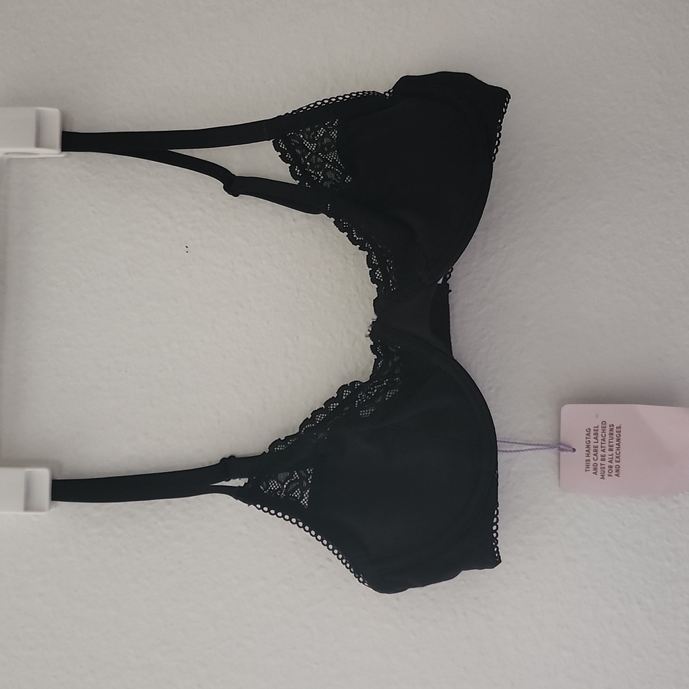 Savage x fenty black bra
